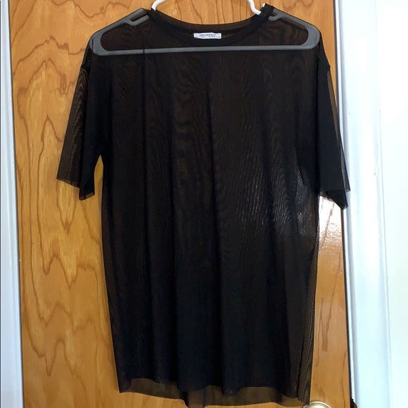 Zara // mesh top - Picture 1 of 4